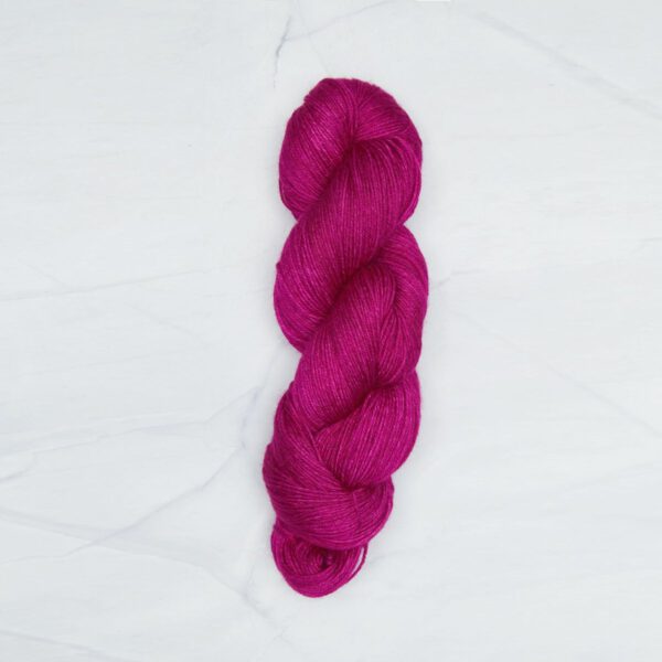 Symfonie Hand Dyed Yarn VIVA 100% Superwash Merino, 220m/100g - Leo Hobby